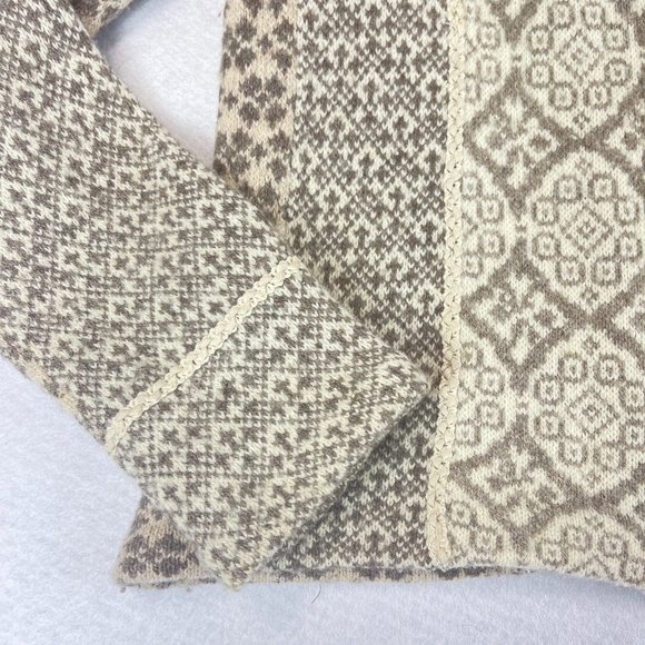 Talbots Beige and Cream Patterned Sweater - Picture 5 of 10